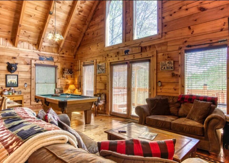 Lazy Bear Cabin Sevierville Bagian luar foto